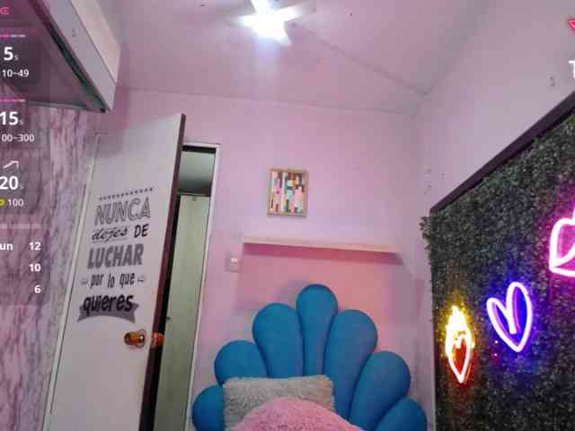 noelia-milf19 webcam