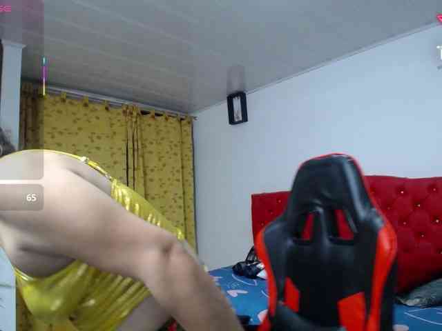 noelia-milf19 webcam