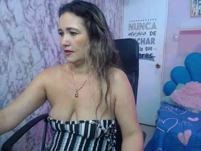 noelia-milf19