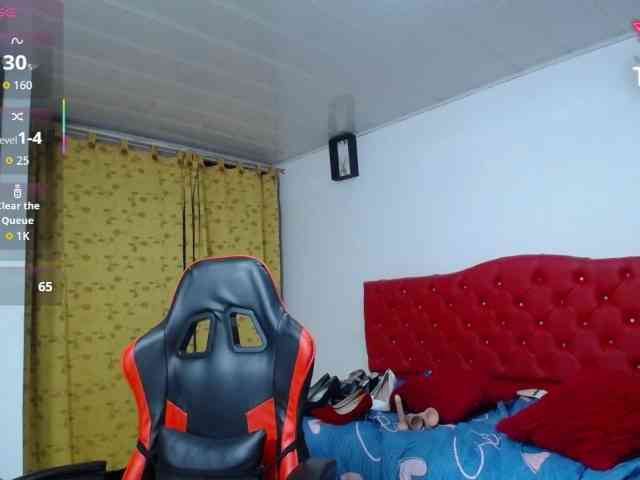 noelia-milf19 webcam