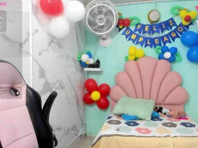 noelia-milf19 webcam