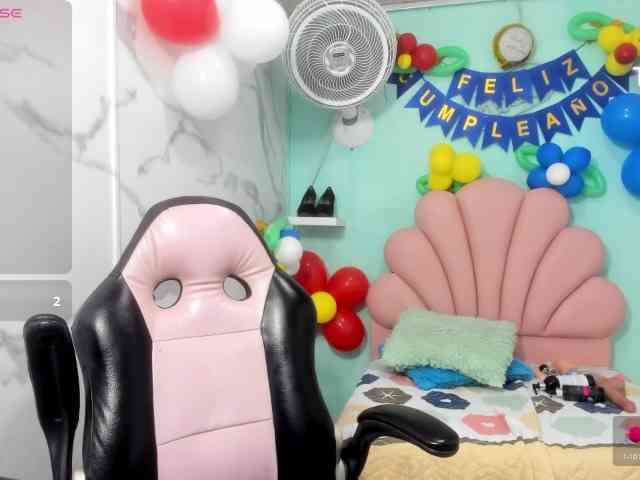 noelia-milf19 webcam