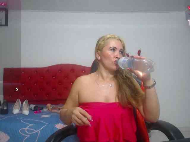 noelia-milf19 noelia-milf19