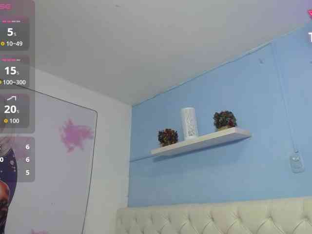 noelia-milf19 webcam