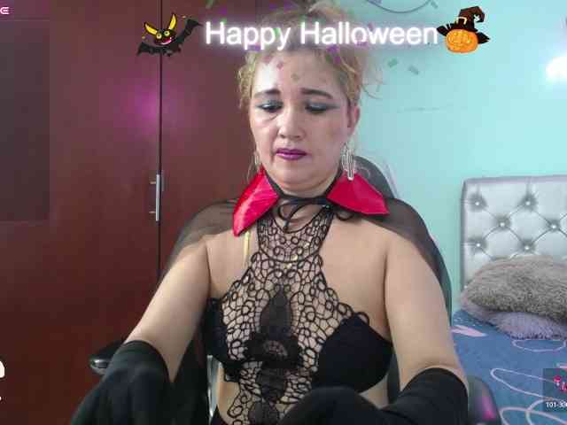 noelia-milf19's webcam live show
