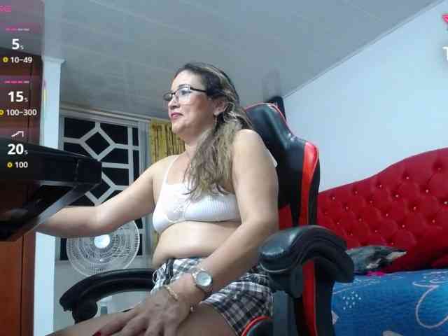 noelia-milf19