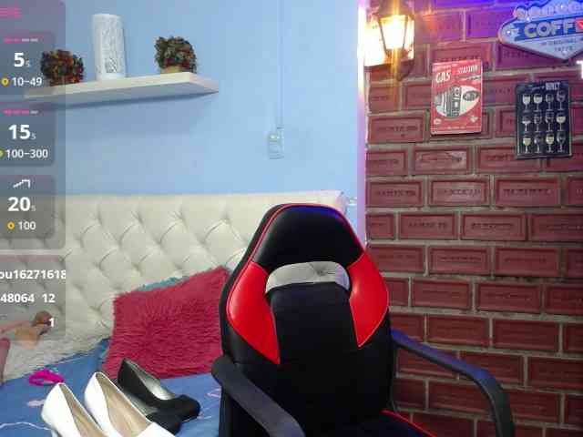 noelia-milf19 webcam