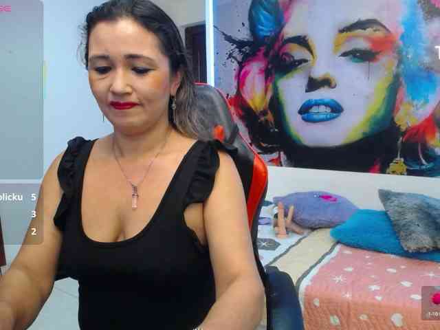noelia-milf19