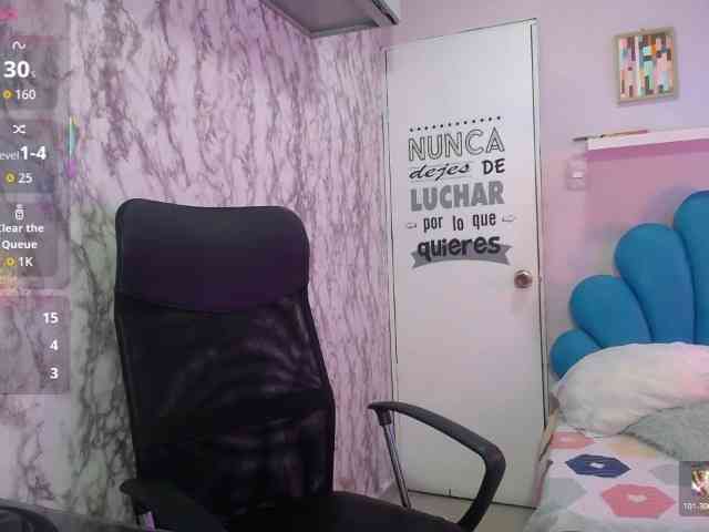 noelia-milf19 webcam