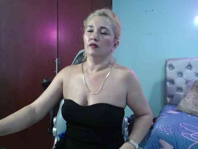 noelia-milf19