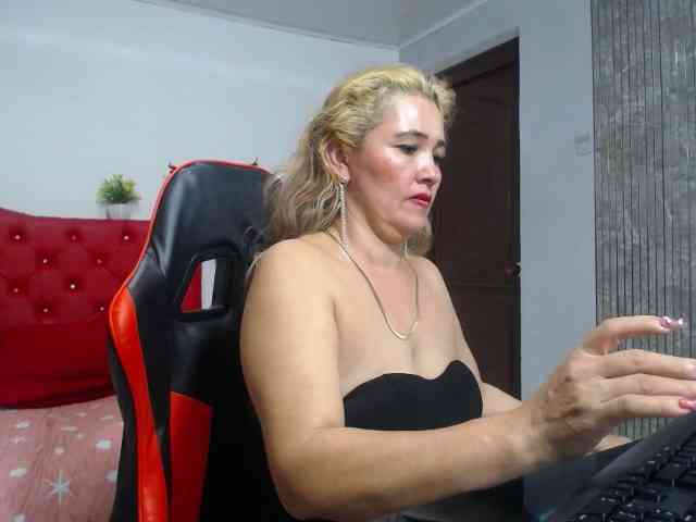 noelia-milf19
