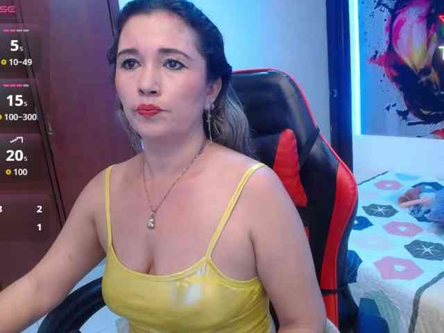 noelia-milf19
