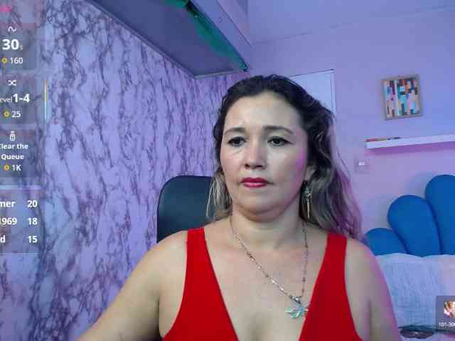 noelia-milf19 webcam