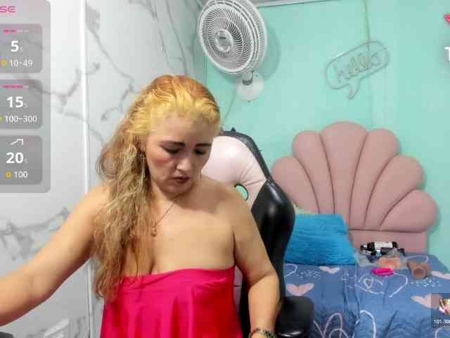 noelia-milf19 webcam
