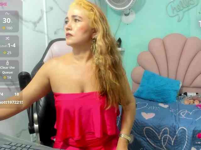noelia-milf19 webcam
