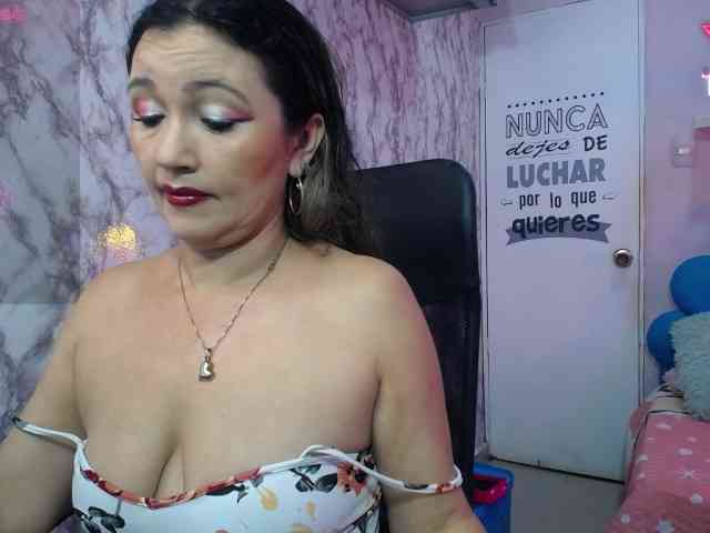 noelia-milf19