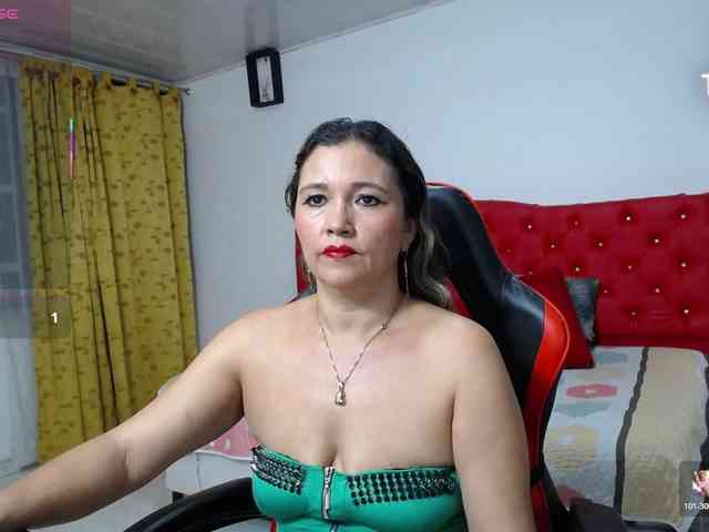 noelia-milf19