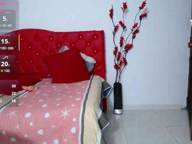 noelia-milf19 webcam