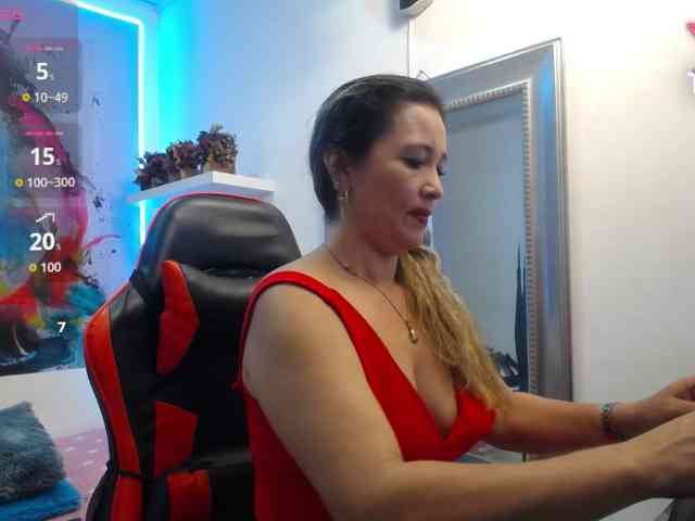 Modella: noelia-milf19