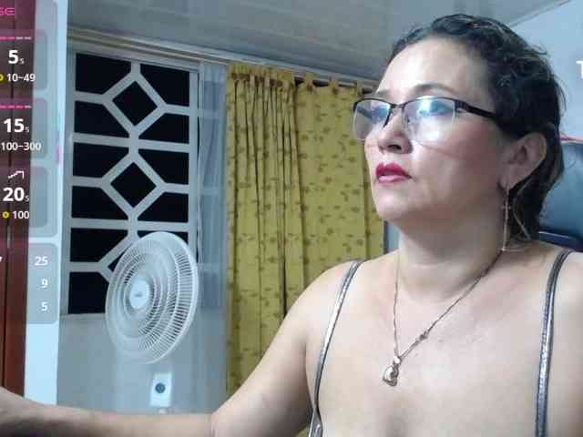 noelia-milf19