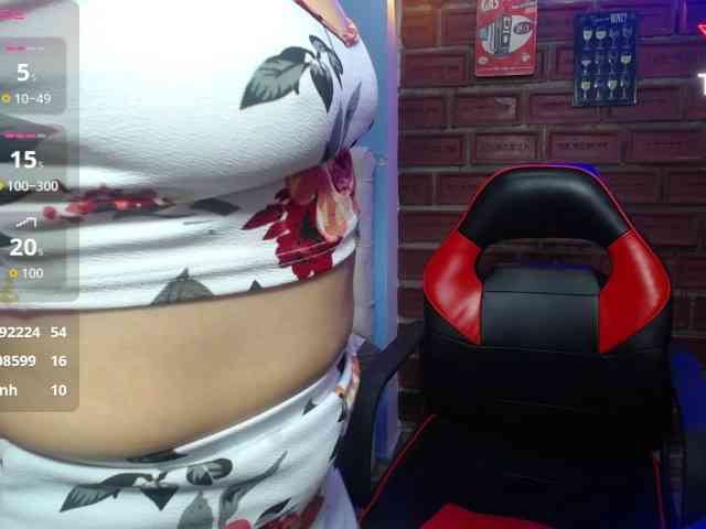 noelia-milf19 webcam