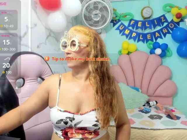noelia-milf19 webcam