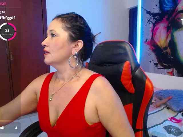 noelia-milf19 webcam
