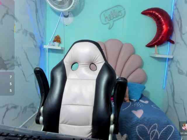 noelia-milf19 webcam