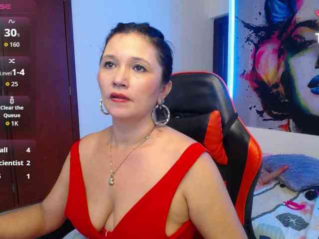 noelia-milf19 webcam