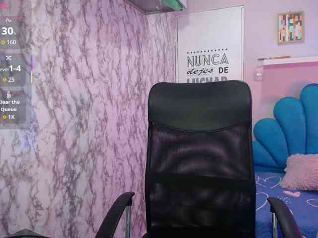 noelia-milf19 webcam