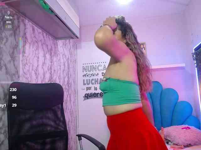 noelia-milf19 webcam