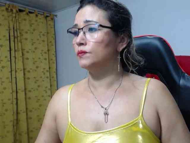 noelia-milf19