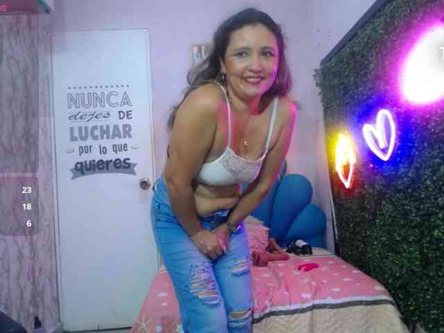 模特: noelia-milf19