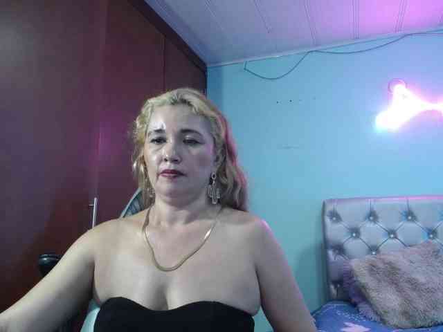noelia-milf19