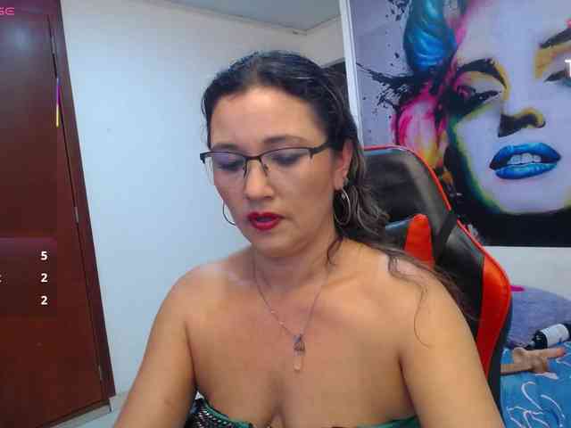 noelia-milf19