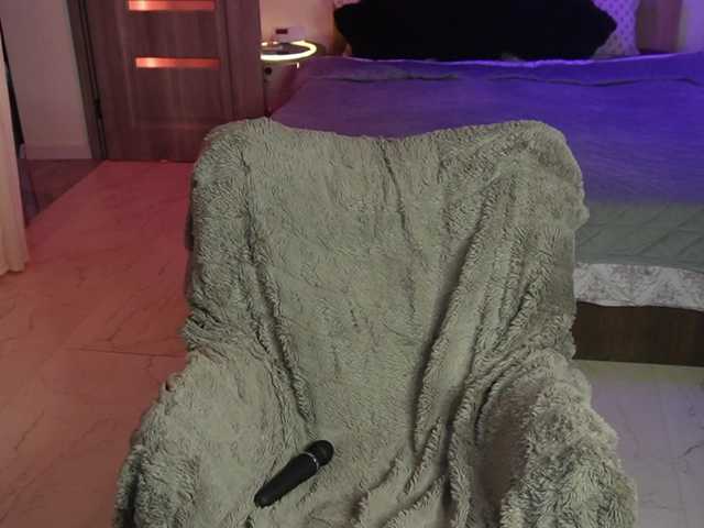 Heysiry live cam on BongaCams