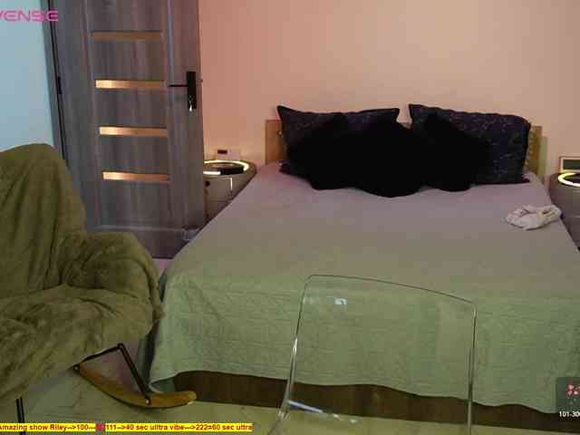 Heysiry Sex Cam Show