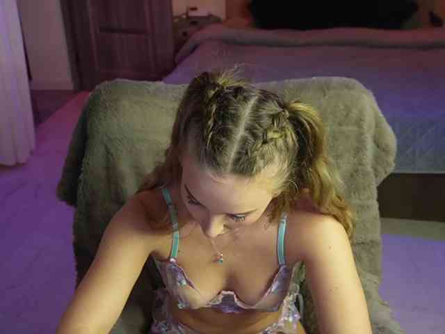 Modella: heySiry