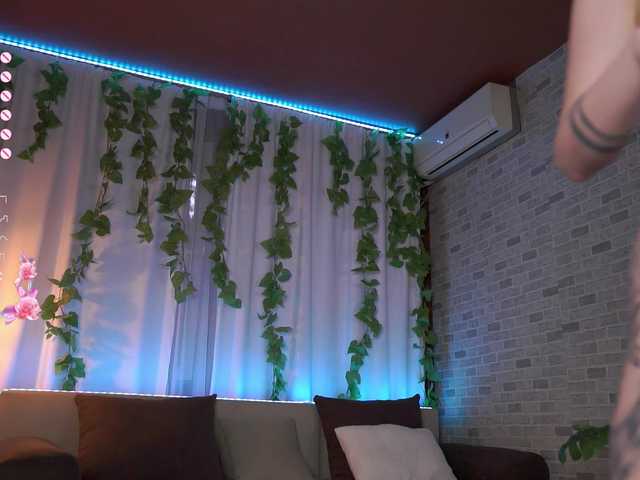 babyyyluna live cam on BongaCams