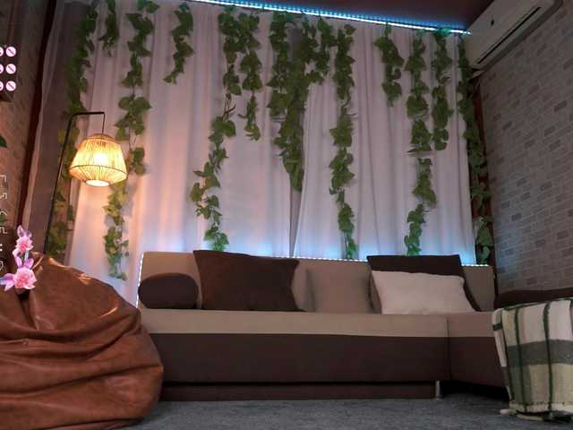 babyyyluna live webcam show