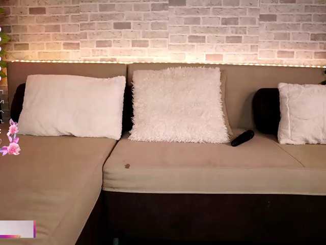 babyyyluna, en directo ahora en BongaCams