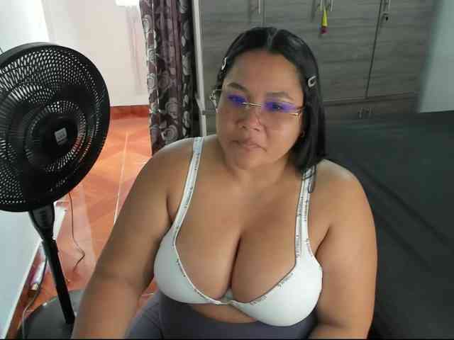 camila-sexxx webcam