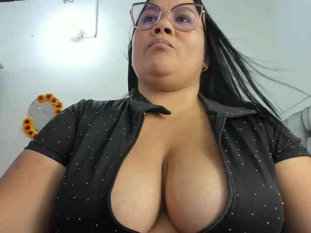 camila-sexxx webcam