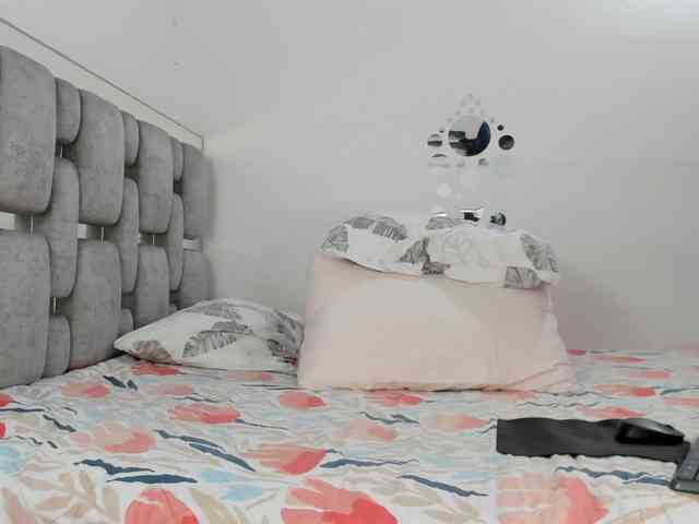 camila-sexxx webcam