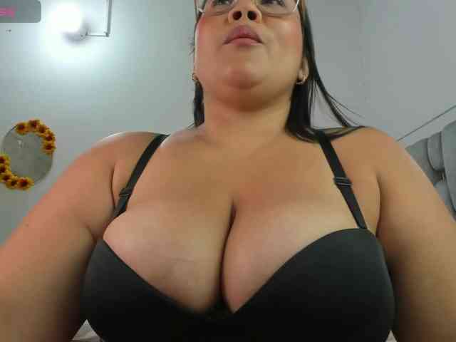 camila-sexxx webcam