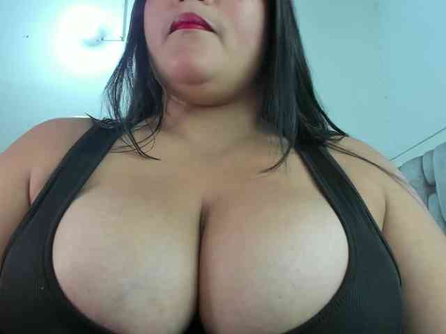 camila-sexxx webcam