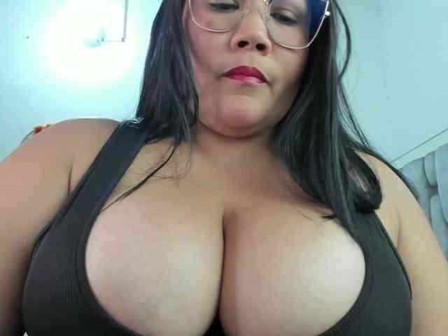 camila-sexxx webcam