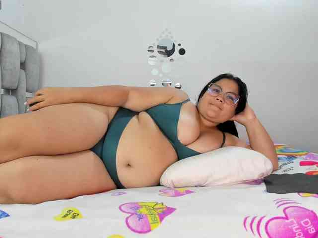 camila-sexxx webcam