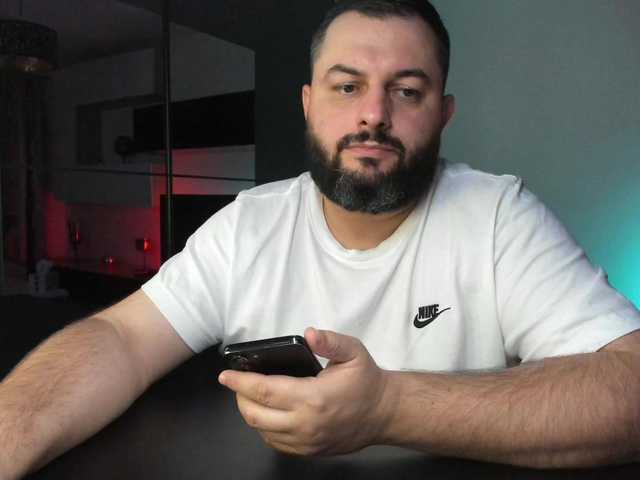 DravenPeak, 36 y/o - Live Cam on BongaCams