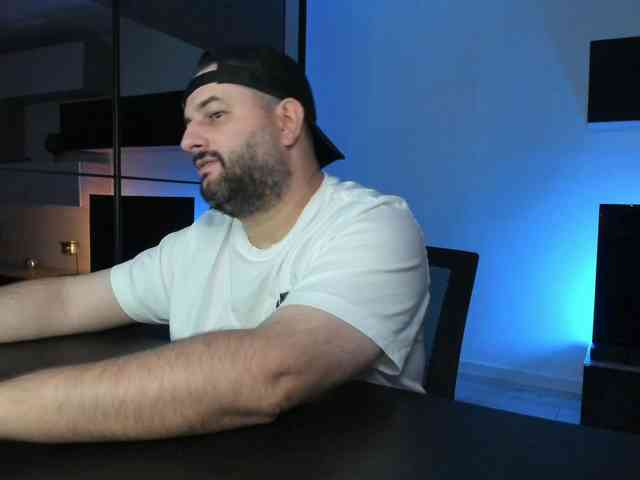 DravenPeak Sex Cam Show